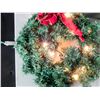 Image 5 : LOT 3 WREATHS, ALL 15 INCH. 2 LIGHT UP