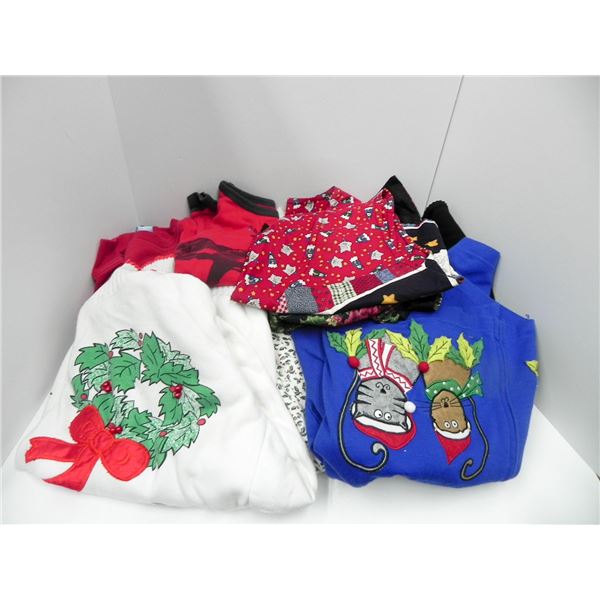 LOT OF CHRISTMAS CLOTHING (WOMENS)