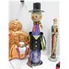 Image 3 : SANTA AND SNOWMAN DECOR LOT PLUS COPPER MOLD HANGING DECOR