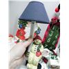 Image 2 : MIXED CHRISTMAS DECOR LOT