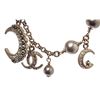Image 5 : Chanel Gray Faux Pearl Moon Bracelet
