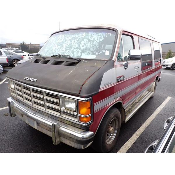 1989 Dodge Ram 1500 Van - Speeds Auto Auctions