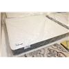 Image 1 : MATELAS KINGSDOWN  75"x77.5"x10" (KING)