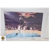 Image 1 : LEBRON JAMES AUTOGRAPHED PICTURE W/COA