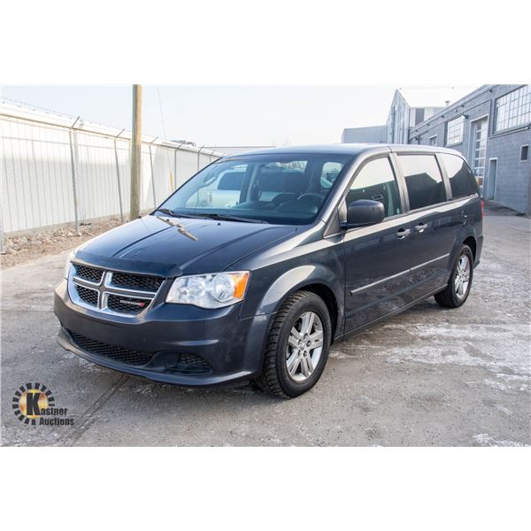 2013 DODGE GRAND CARAVAN SE RR STOW AND GO