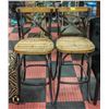 Image 1 : 2 TALL SOLID WOOD & WROUGHT IRON BAR STOOLS