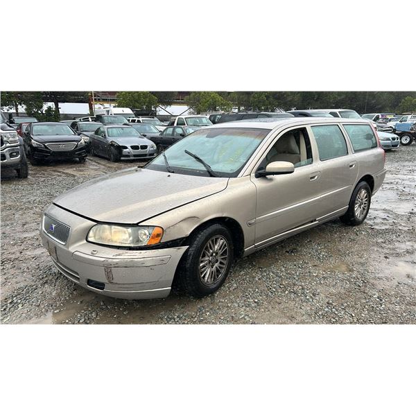 2005 Volvo V70