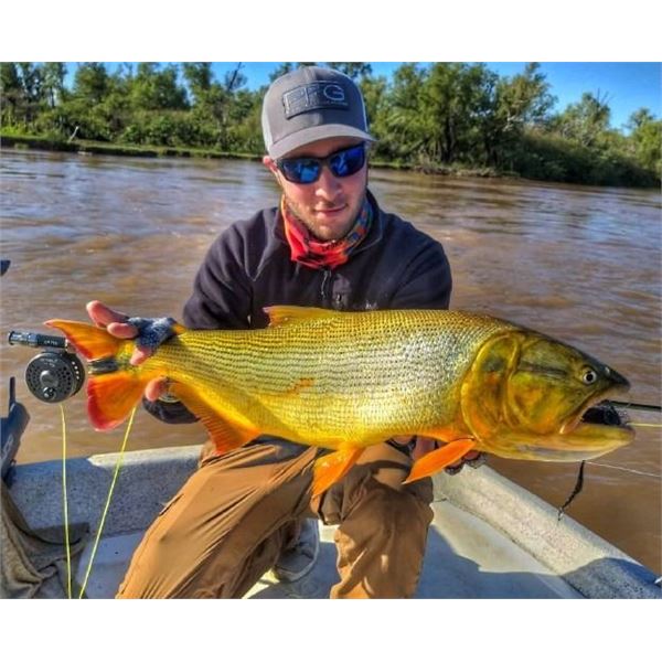 Argentina Blast and Cast for Two Hunters