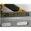 Image 2 : Dewalt clipped head framing nailer D51823
