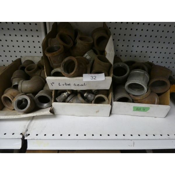 Assorted gas iron fittings/water