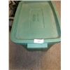 Image 1 : Green tote bin, extension cords