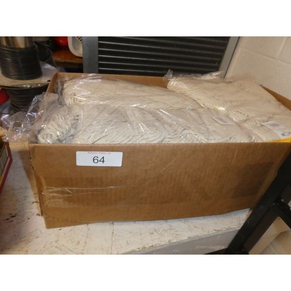 Box of wet mop replacements