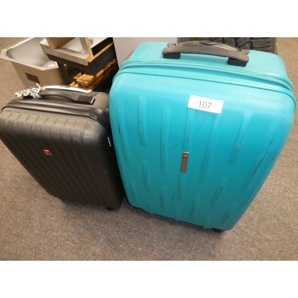 2 travel luggage bags