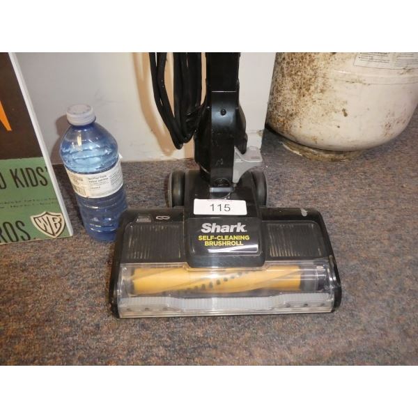 Shark vacuum cleaner works