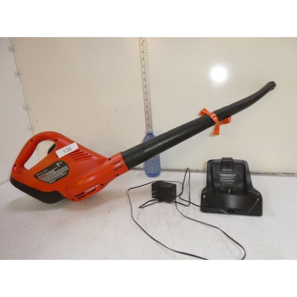 Back & Decker leaf blower