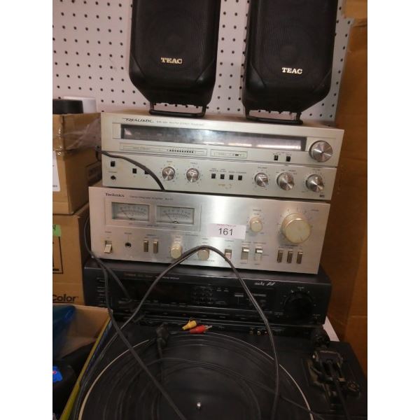 Home stereo system w/ record player