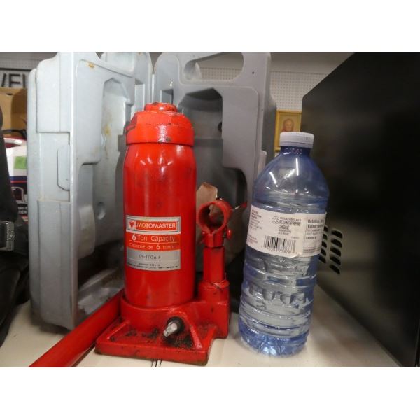 Motomaster bottle jack - 6 ton