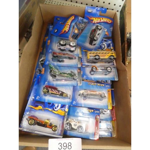 25 Hot wheels cars