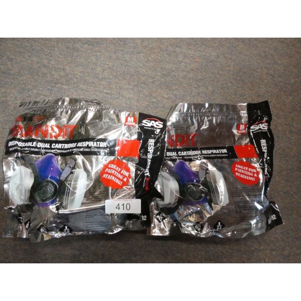 2 disposable dual cartridge respirators