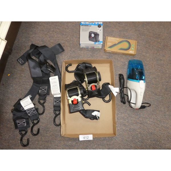 2 self retracting ratchet straps, certified top