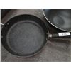 Image 2 : Wok, frying pan