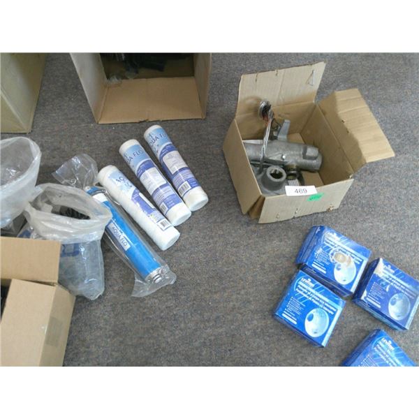 Aqua Flo water filters, plastic lampholders,