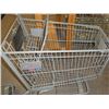 Image 3 : 2 grocery carts
