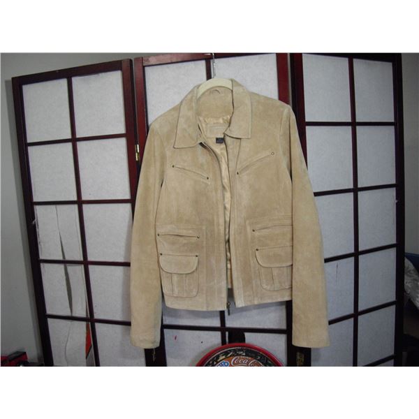 DENVER HAYES WOMENS SUEDE/ SMALL