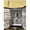 Image 2 : GE STAINLESS STEEL FRIDGE WITH ICE AND WATER