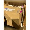 Image 2 : BOX OF ASSORTED COSTUME JEWELRY