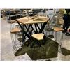 Image 2 : 6 PIECE METAL WOOD TOP HEXAGONAL TABLE WITH 6 CHAIRS