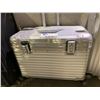Image 4 : 2 PIECES OF RIMOWA LUGGAGE (PHYSICAL & LOCK DAMAGE, NO COMBINATION) & TUMI LUGGAGE