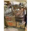 Image 3 : PALLET OF ASSORTED ESTATE ITEMS INCLUDING; STOOL, BENCH, AREA RUG & MORE