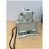 Image 14 : Vintage Singer 221K Featherweight White Sewing Machine with Carry Case as pictured