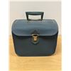 Image 19 : Vintage Singer 221K Featherweight White Sewing Machine with Carry Case as pictured