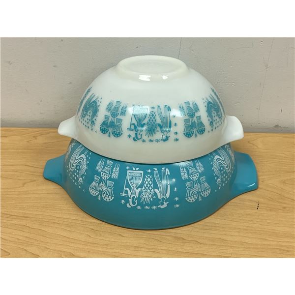 Vintage Pyrex Amish Butterprint Cinderella Nesting Mixing Bowls - 2.5 & 4 Qt