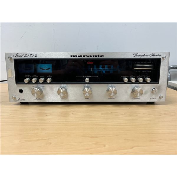 Vintage Marantz Model 2230B Receiver as pictured
