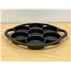 Image 5 : Lodge USA Cast Iron Mini Cake Pan - approx: 13" handle to handle