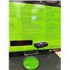 Image 7 : Microsoft XBOX with box and accessories as pictured - Not tested