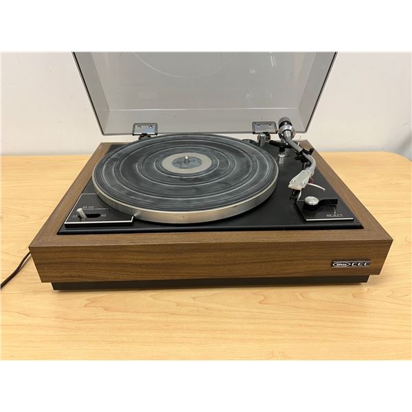 White CEC Japan BA-300 Turntable Record Player - powers and spins, not tested further