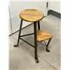 Image 2 : Heavy Duty Steel Frame Stool with Fold out Step - Approx: 23"T 11.25"W