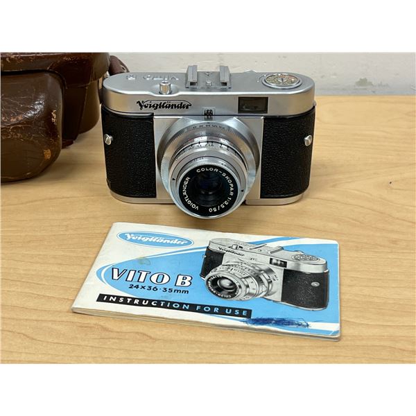 Vintage Voigtlander (W. Germany) Vito B Film Camera w/ booklet & case as pictured Not tested