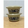 Image 1 : 2 Pyrex Homestead Round Casseroles with Lids 1.5 Pt & 1 Qt - nice overall