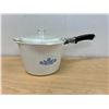 Image 1 : Vintage Corning Ware 2 Quart Blue Cornflower Triple Spout Saucemaker - nice overall