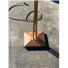 Image 2 : Mid Century Brass / Wood Floor Lamp - Works - 55.5"T 19.5"W see all photos