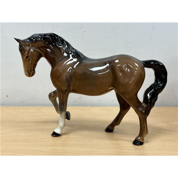 Beswick England Glossy Horse Figurine - Stocky Jogging Mare - Approx: 8.5"W 5.75"T
