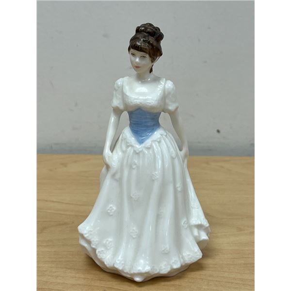 Royal Doulton England Bone China Figurine - Melody 5.5"