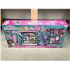 Image 1 : Dreamworks Gabby's Dollhouse Playset Netflix - Looks new in box, see all photos