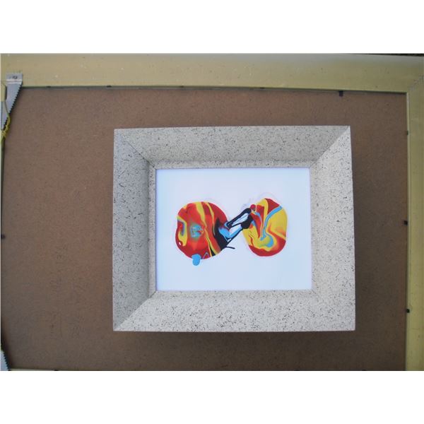 This is 400 its 1ST secret  FRAMED! Ceci est 400. son 1eR secret AVEC CADRE !