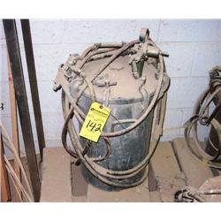 PAINT TANK
